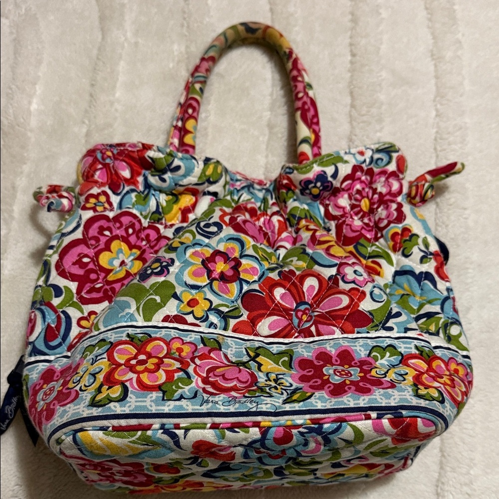 Super Cute Vera Bradley Floral Women's Small Tote